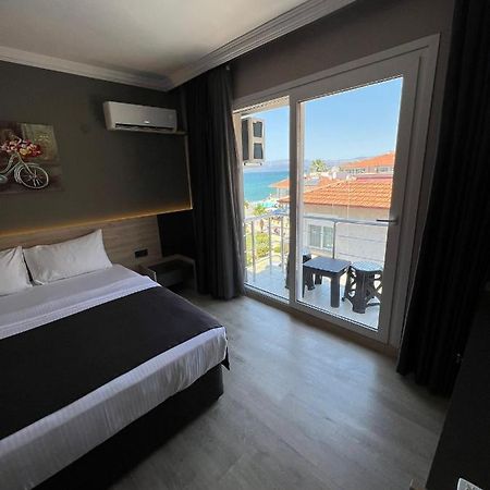 Grand Faik Hotel Çeşme エクステリア 写真