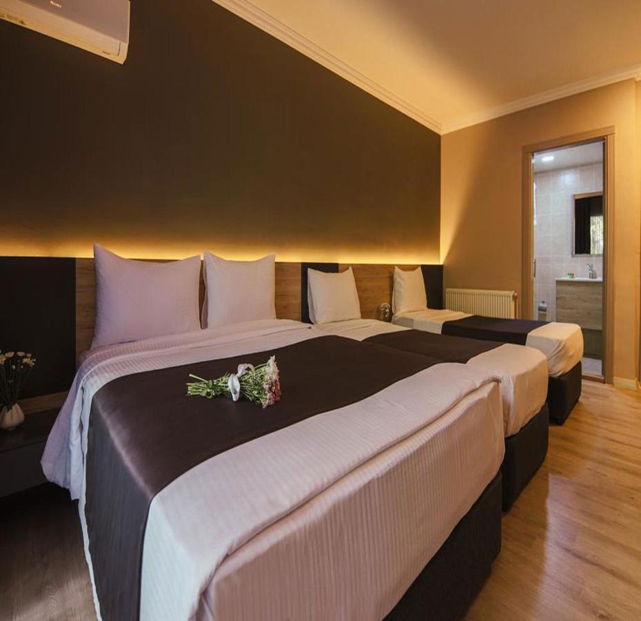Grand Faik Hotel Çeşme エクステリア 写真