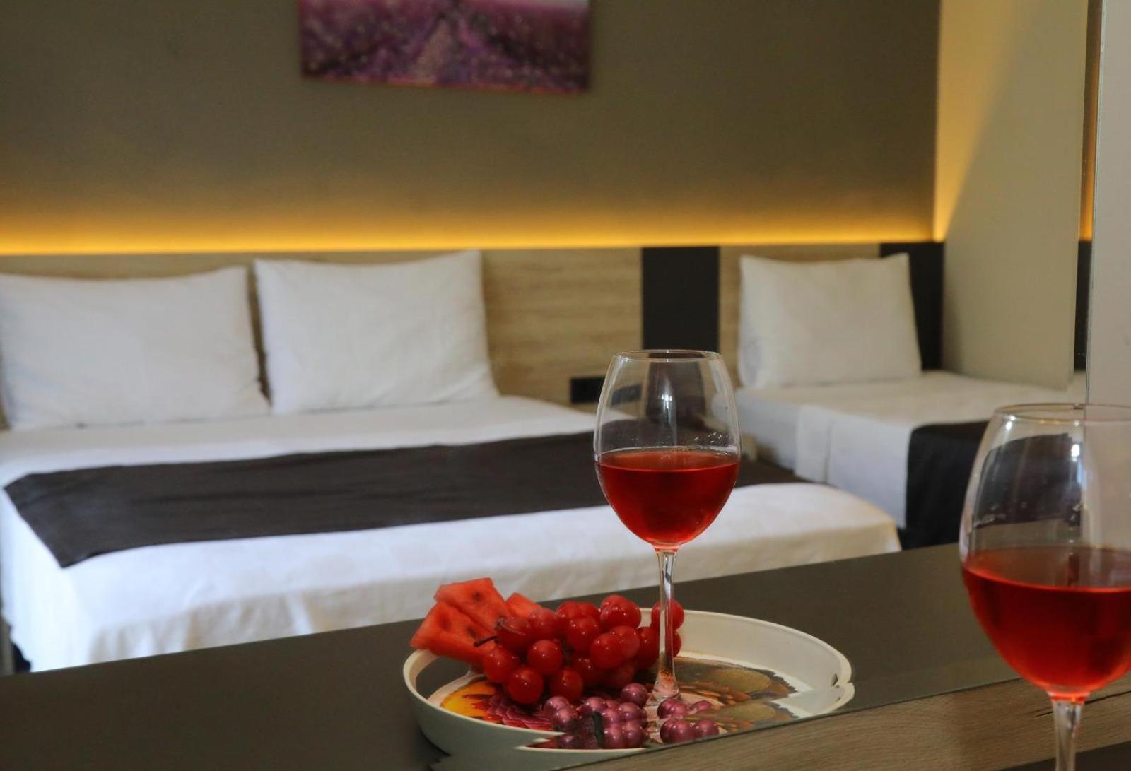Grand Faik Hotel Çeşme エクステリア 写真